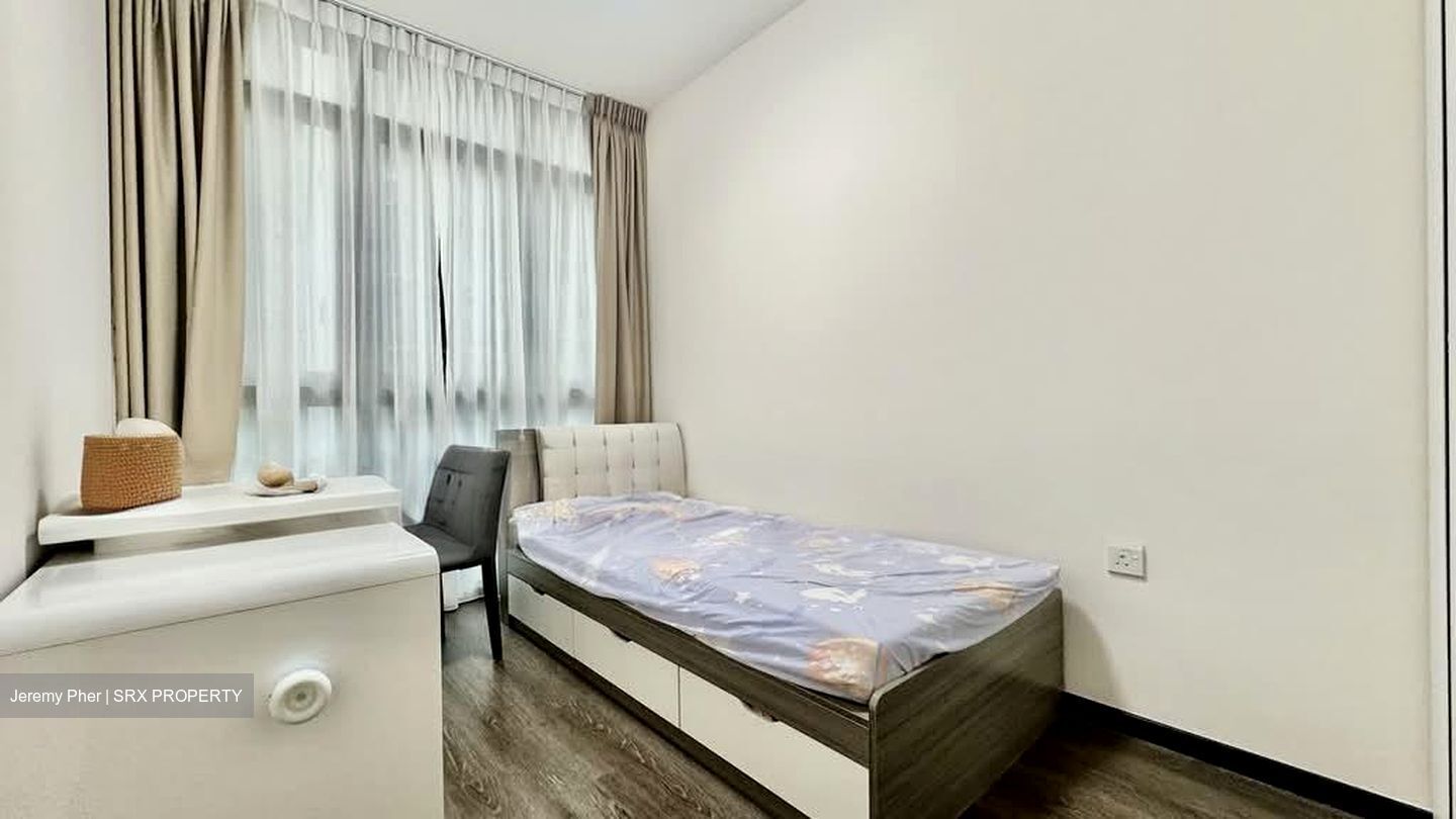 Symphony Suites (D27), Condominium #588239611